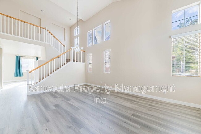 42061 Orange Blossom Dr in Temecula, CA - Building Photo - Building Photo