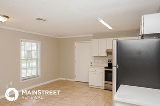 700 Fairhaven St NE in Palm Bay, FL - Building Photo - Building Photo