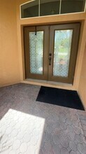 1871 Windward Oaks Ct in Kissimmee, FL - Building Photo - Building Photo