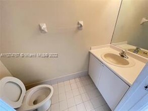 15780 SW 40th St in Miramar, FL - Building Photo - Building Photo