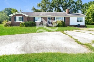 4725 Augusta Hwy in Leesville, SC - Building Photo