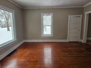 107 S Hawley St in Mankato, MN - Foto de edificio - Building Photo