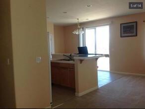 7116 Beacon Dr in Reno, NV - Foto de edificio - Building Photo