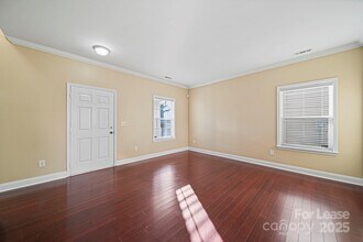 6223 Woodland Commons Dr in Charlotte, NC - Building Photo - Building Photo