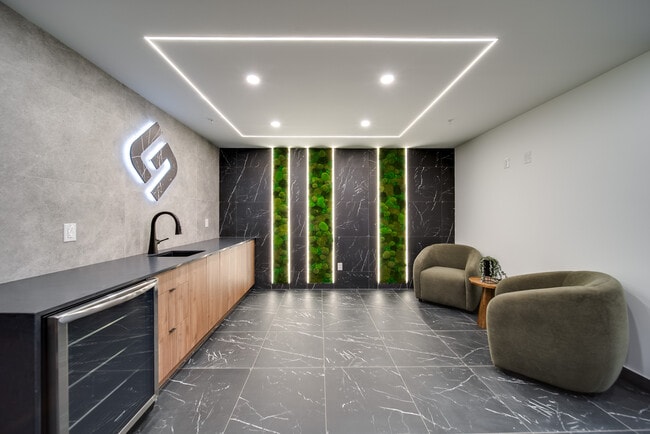 G4  - Westrich Group of Properties in Edmonton, AB - Building Photo - Building Photo