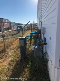 1425 E Murray St photo'