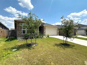 469 Durian Lp in Buda, TX - Building Photo - Building Photo