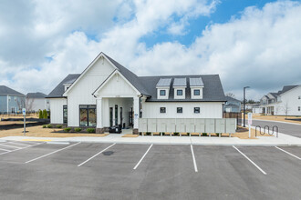 Windwoods in Murfreesboro, TN - Building Photo - Building Photo