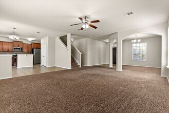 6305 Creek Land Rd in Killeen, TX - Building Photo - Building Photo