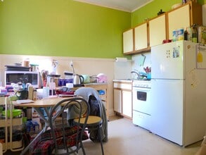 60 Gibbs St, Unit 6 in Brookline, MA - Building Photo - Building Photo