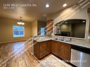 1490 W Loretta St in Meridian, ID - Building Photo - Building Photo