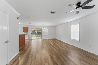 1629 Withers Way in Krum, TX - Building Photo - Building Photo