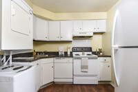 Amity Garden Apartments photo'