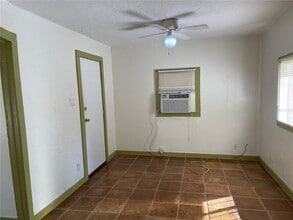 309 W Comanche Ave in Tampa, FL - Building Photo - Building Photo