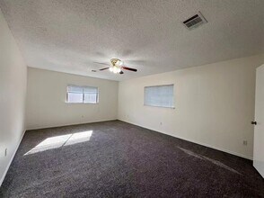 905 Justeford Dr in Pflugerville, TX - Building Photo - Building Photo