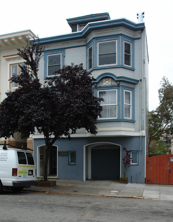 1223-1225 6th Ave in San Francisco, CA - Building Photo