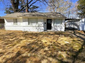 961 N Perkins Rd in Memphis, TN - Building Photo