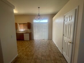 2460 W Timberlake Loop in Coeur d'Alene, ID - Building Photo - Building Photo
