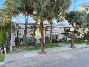 Park Lane in Downey, CA - Building Photo - Building Photo