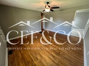 127 State Rd S-42-3395 in Moore, SC - Building Photo - Building Photo