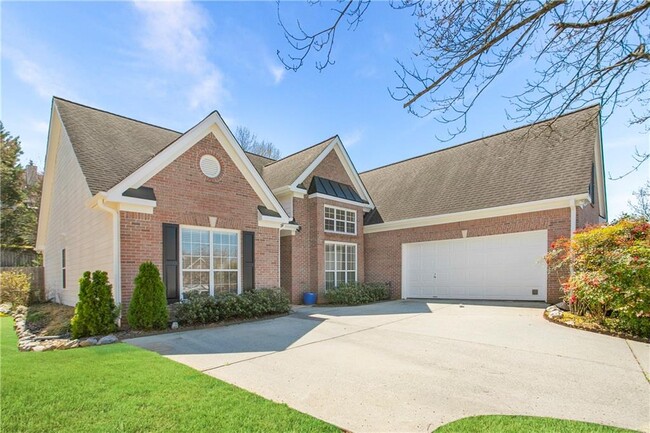 377 Canterbury Pl Dr in Suwanee, GA - Building Photo - Building Photo