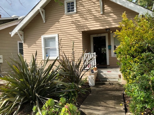 407 Avon St in Oakland, CA - Building Photo - Building Photo