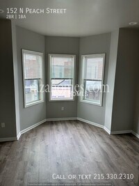 152 N Peach St photo'