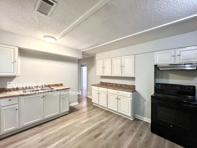 533 Burkman Dr in Collierville, TN - Building Photo - Building Photo
