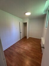 7325 Rue Sherbrooke O in Montréal, QC - Building Photo - Building Photo