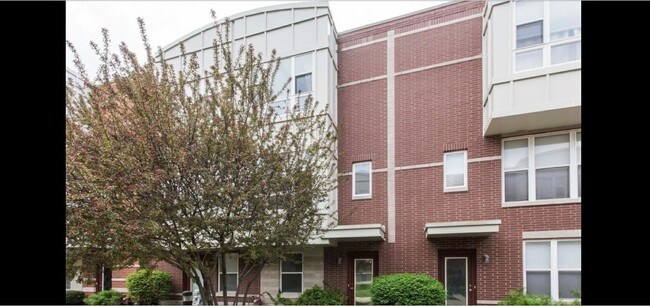 3224 N Kilbourn Ave in Chicago, IL - Building Photo - Building Photo