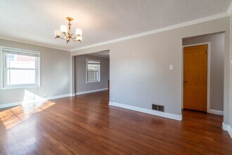 2843 Lakeview Dr in Salt Lake City, UT - Foto de edificio - Building Photo