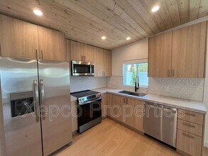 38702 Paradise Way in Cathedral City, CA - Building Photo - Building Photo