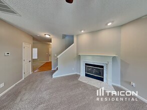 10827 Azure Valley Pl in Charlotte, NC - Building Photo - Building Photo