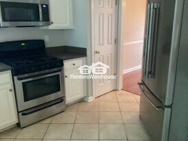 2983 Rosebrook Dr in Decatur, GA - Building Photo