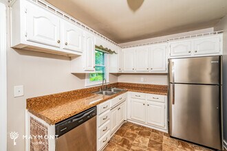 2405 Reed Rd NE in Center Point, AL - Building Photo - Building Photo