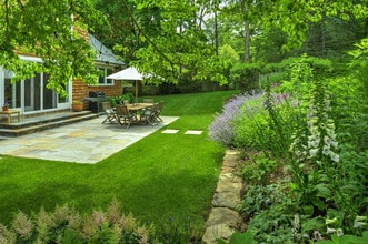156 Suffolk St in Sag Harbor, NY - Building Photo - Building Photo