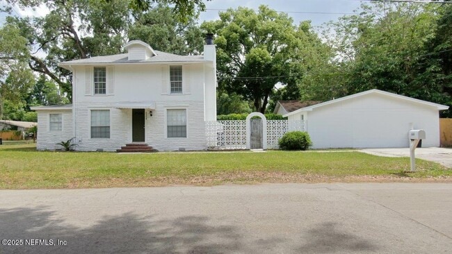 property at 5336 Cruz Rd