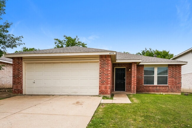 4054 Hunters Creek Dr