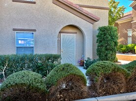 10125 Cedar Key Ave, Unit Unit 103 in Las Vegas, NV - Building Photo