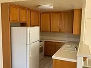 330 Isthmus Way in Oceanside, CA - Building Photo - Building Photo