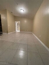 621 Joel Blvd in Lehigh Acres, FL - Building Photo - Building Photo