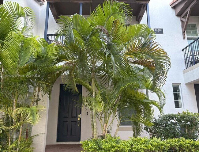 2660 SW 118 Rd in Miramar, FL - Building Photo - Building Photo