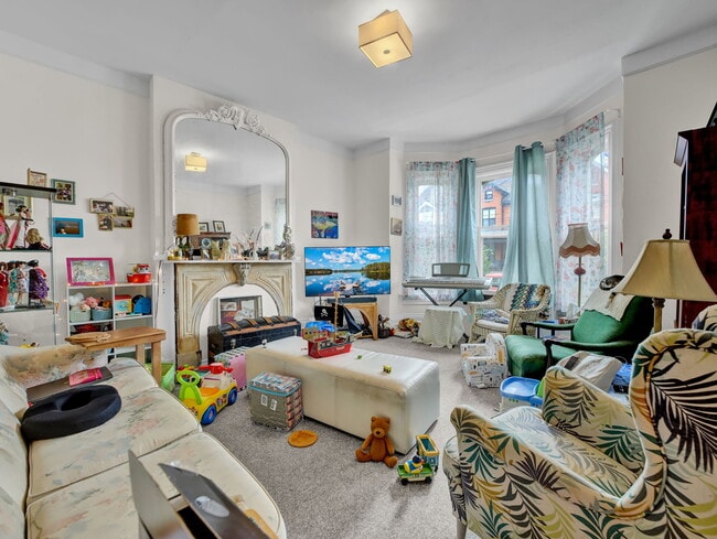 property at 214 Mary St