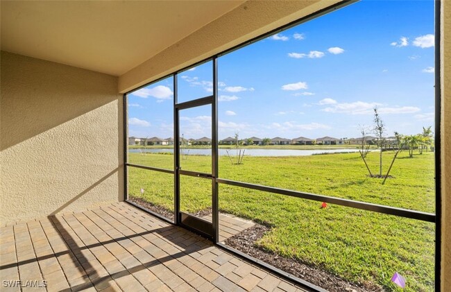 15059 Palamos Cir in Ft. Myers, FL - Building Photo - Building Photo