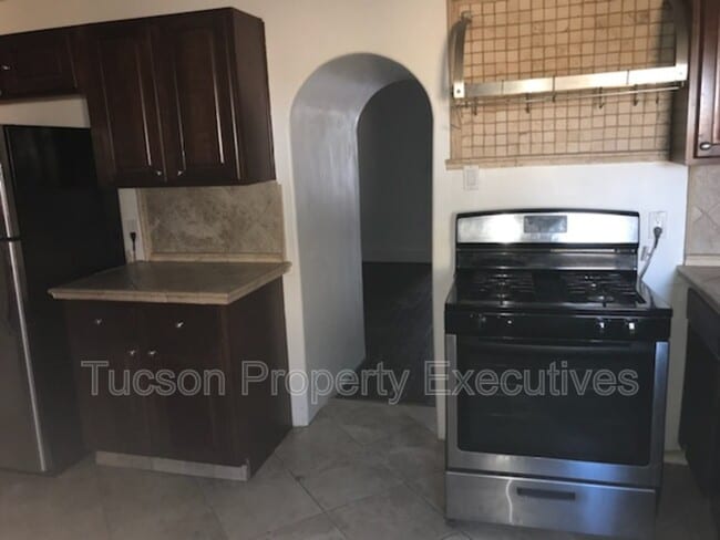 841 S 8th Ave in Tucson, AZ - Building Photo - Building Photo