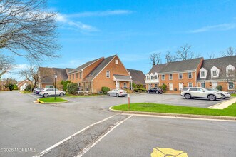 51 Wyckham Rd in Spring Lake, NJ - Building Photo - Building Photo