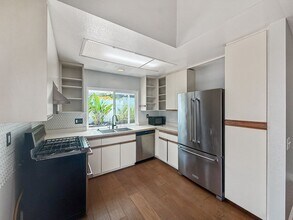 811 Windward Ln in Carlsbad, CA - Building Photo - Building Photo