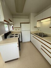 4008 E Steven Dr in Wasilla, AK - Building Photo - Building Photo