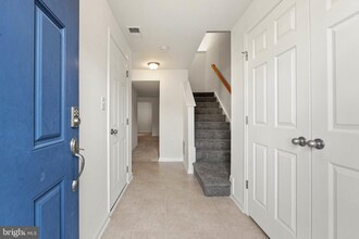 252 Rumbling Rock Rd in Hedgesville, WV - Building Photo - Building Photo