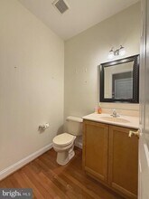 122 Providence Ln in Lansdale, PA - Building Photo - Building Photo